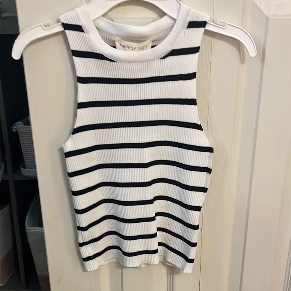 Women's Black and White Striped Top